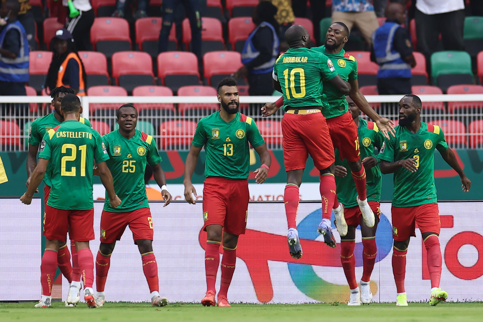 Lions Indomptables